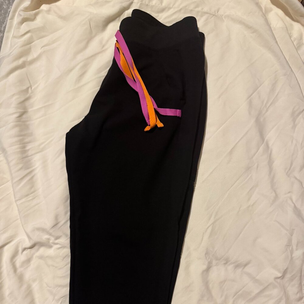 FIGS joggers - limited edition dual strings